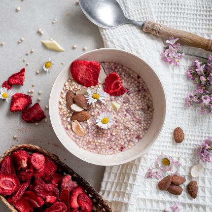 Owsianka Grizly biała czekolada i truskawka